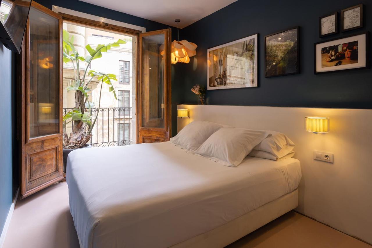 ברצלונה Hostal Sol Y K מראה חיצוני תמונה